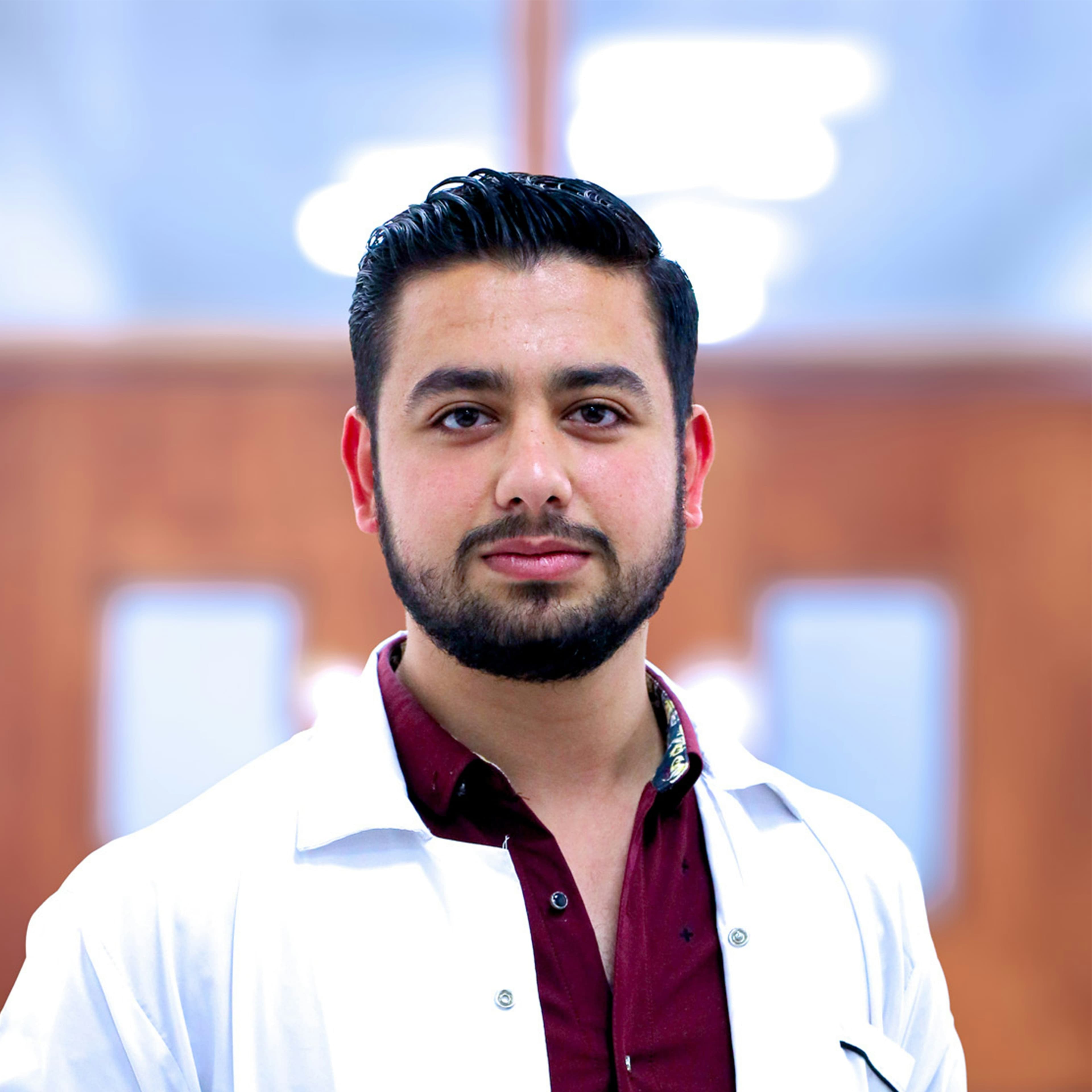Dr. Ali Raza